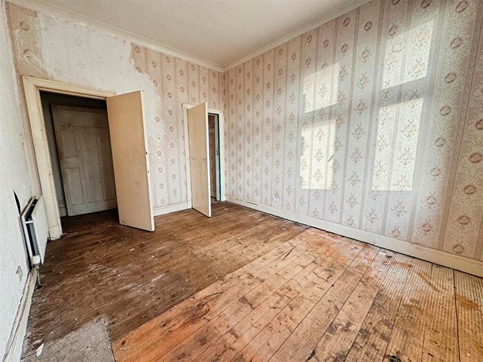 1 Bedroom Flat For Sale In Whitecrook Street, Clydebank, G81