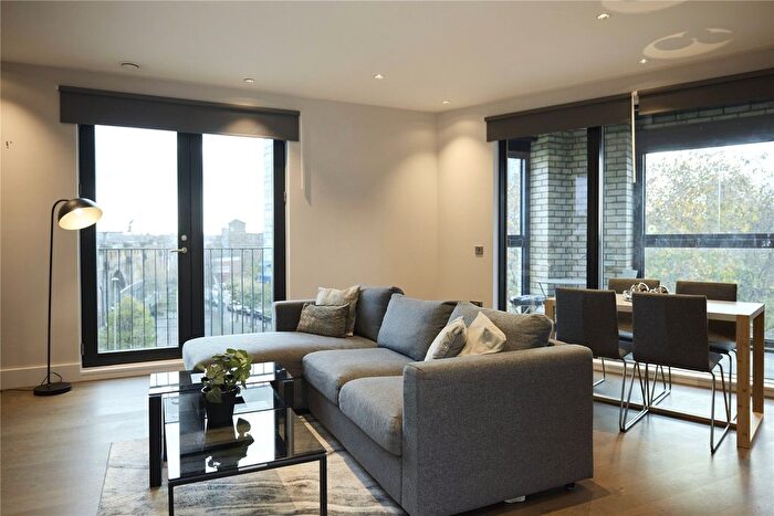 1 Bedroom Flat To Rent In Patcham Terrace, London, SW8