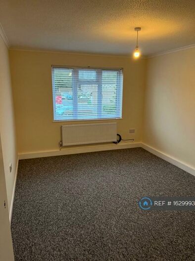 1 Bedroom Flat To Rent In Pittneys, Peterborough, PE4
