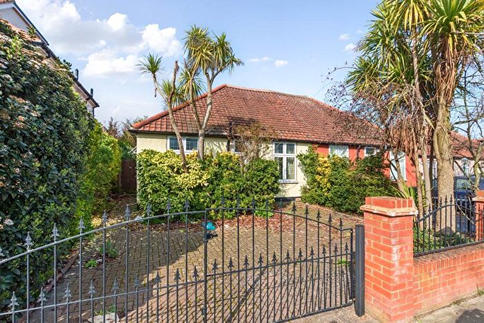 2 Bedroom Semi-Detached Bungalow For Sale In Avery Hill Road, London, SE9