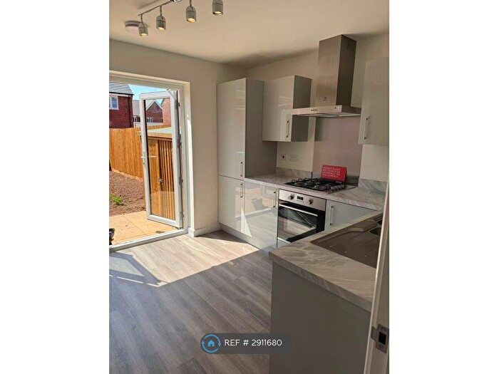 2 Bedroom Semi Detached House To Rent In Alcester, Alcester, B49