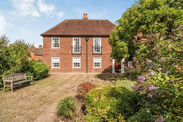 2 Bedroom Flat For Sale In Harcourt Terrace, Harcourt Manor Harcourt Terrace, SP2