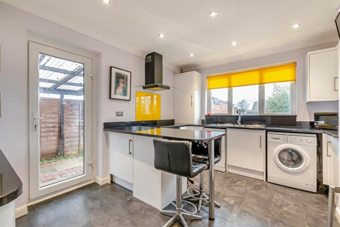 2 Bedroom Semi-Detached Bungalow For Sale In Penfold Way, Loose, Maidstone, ME15