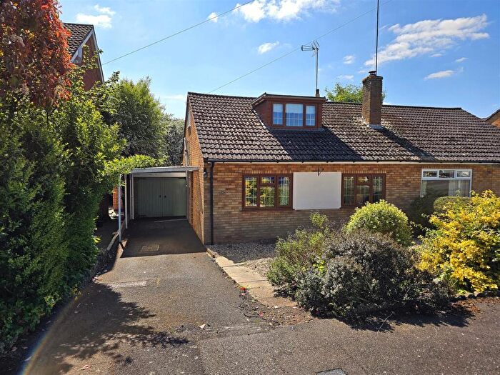3 Bedroom Semi-Detached Bungalow For Sale In Cedar Gardens, Kinver, DY7