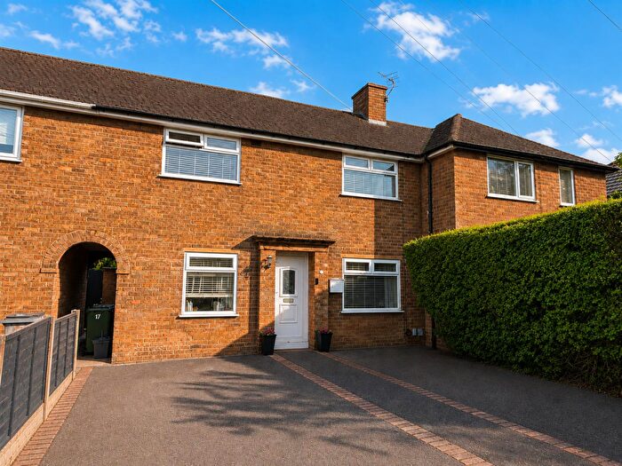 2 Bedroom Terraced House For Sale In Sandridge Road, Pensby, Wirral, CH61