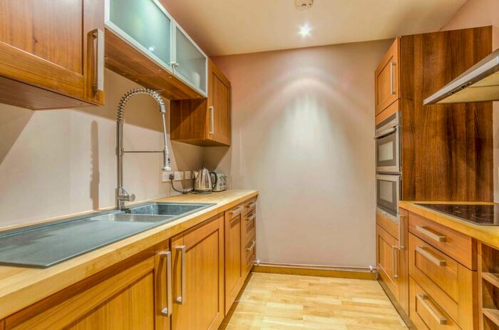 Studio To Rent In Hosier Lane, Clerkenwell, London, EC1A