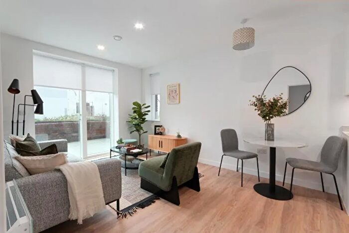 1 Bedroom Flat To Rent In Leon House, The Heights, Charlton, SE7