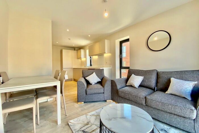 2 Bedroom Apartment To Rent In Green Quarter, Cross Green Lane, LS9