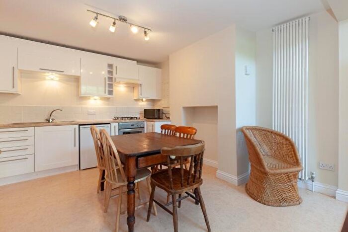 2 Bedroom Apartment To Rent In Iffley Road, East Oxford, OX4