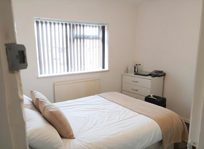 6 Bedroom House To Rent In Park Road, Loughborough, LE11