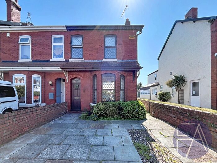 3 Bedroom Semi-detached House For Sale In Liverpool Road, Southport, Merseyside, PR8