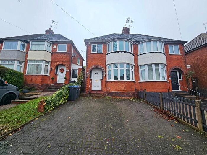 3 Bedroom House To Rent In Calshot Road, Birmingham, B42