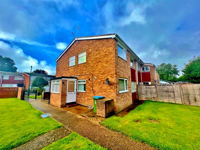 1 Bedroom Flat To Rent In Micklam Close, Bognor Regis, West Sussex, PO21