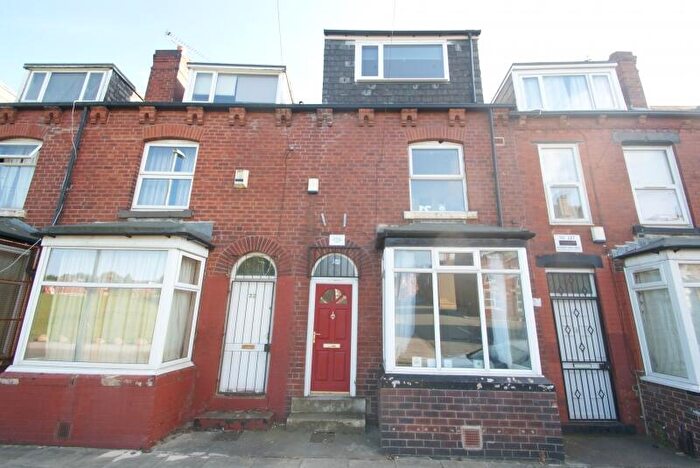5 Bedroom Terraced House To Rent In Rider Road, Woodhouse, Leeds, LS6