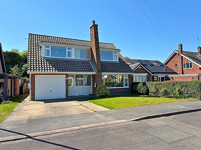 4 Bedroom Detached House For Sale In Cliff Avenue, Nettleham, Lincoln, LN2