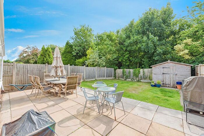 4 Bedroom Detached House For Sale In Tamar Drive, Walmley, Sutton Coldfield, B76