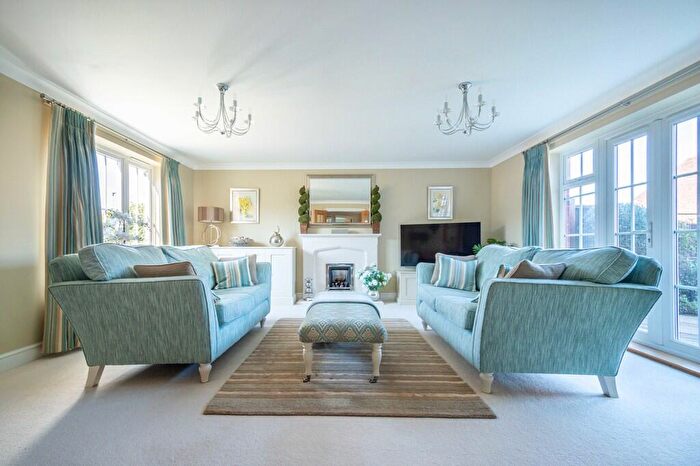 5 Bedroom Detached House For Sale In Newmarket, Suffolk, CB8
