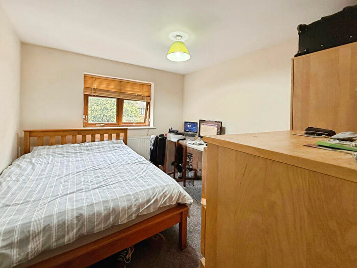 2 Bedroom Flat To Rent In Cowley Court, West Street, Leytonstone, London, E11