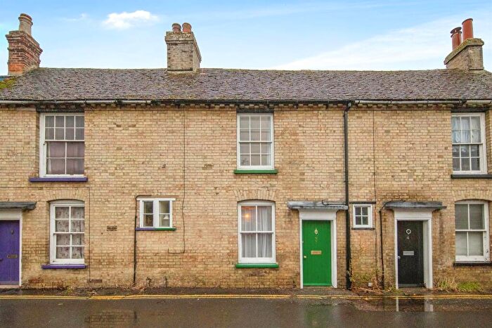 2 Bedroom Terraced House For Sale In Church Walk, Sudbury, CO10