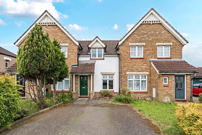 2 Bedroom Terraced House For Sale In Northdown Road, Welling, DA16