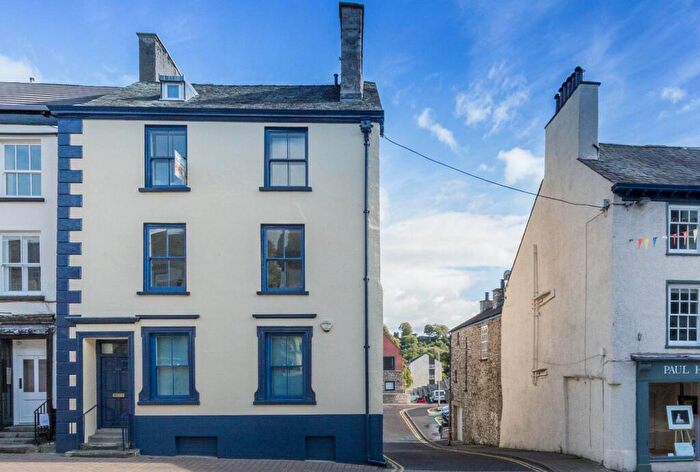 2 Bedroom Flat To Rent In Flat, Highgate, Kendal, LA9