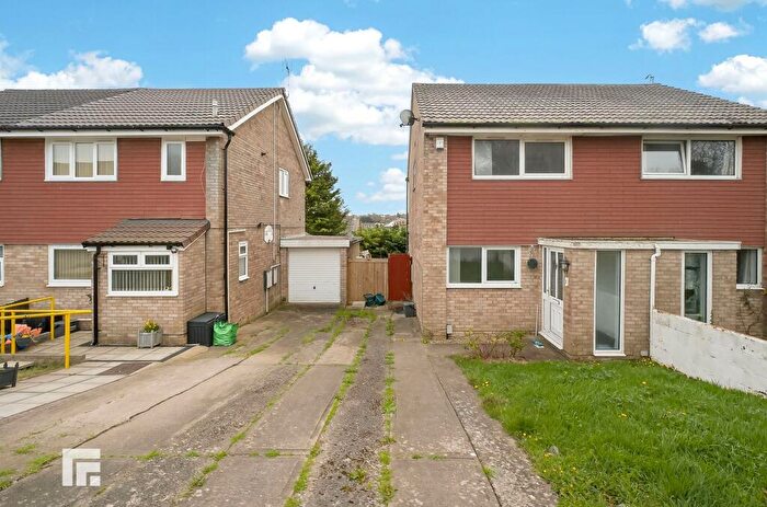 2 Bedroom House For Sale In Newgale Close, Barry, CF62