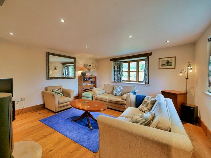 2 Bedroom Cottage To Rent In Calcot, Coln St Dennis, GL54