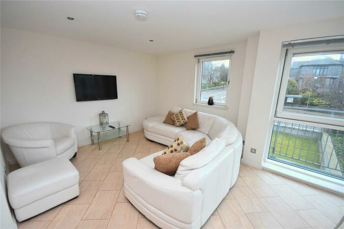 2 Bedroom Flat To Rent In Queens Highlands, West End, Aberdeen, AB15