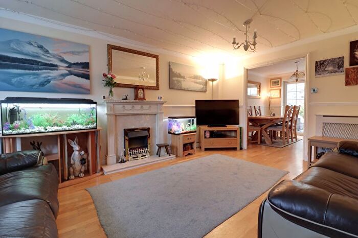 4 Bedroom Detached House For Sale In Tarragona Drive, Meadowcroft Park, Stafford, ST17