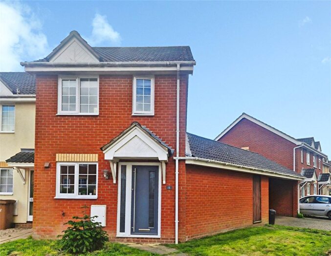 2 Bedroom End Of Terrace House For Sale In Vetch Close, Wymondham, Norfolk, NR18