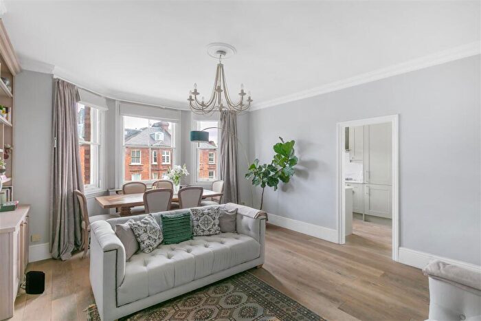 2 Bedroom Apartment For Sale In Adamson Road, Belsize Park, NW3