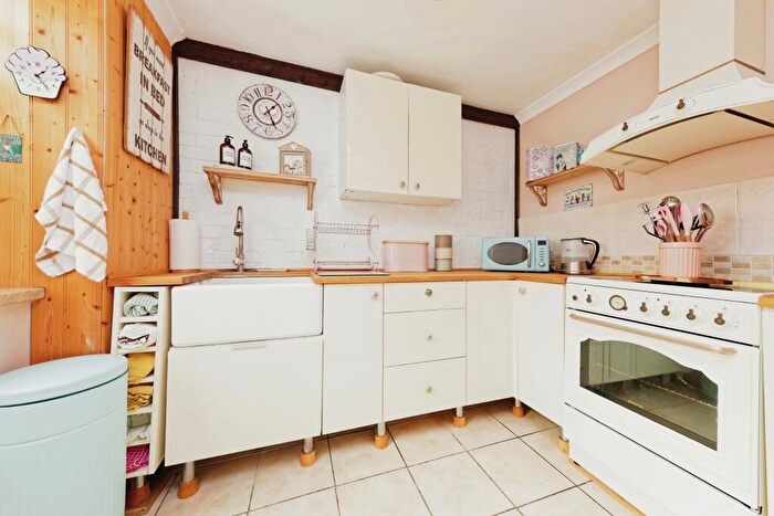 3 Bedroom Terraced House For Sale In Fulbert Road, Dover, Kent, CT16