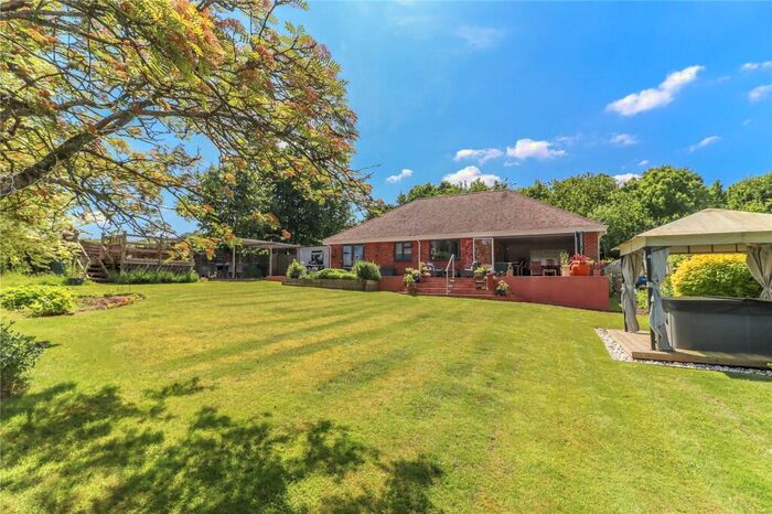 3 Bedroom Bungalow For Sale In Stockbridge Road, Lopcombe, Salisbury, Wiltshire, SP5