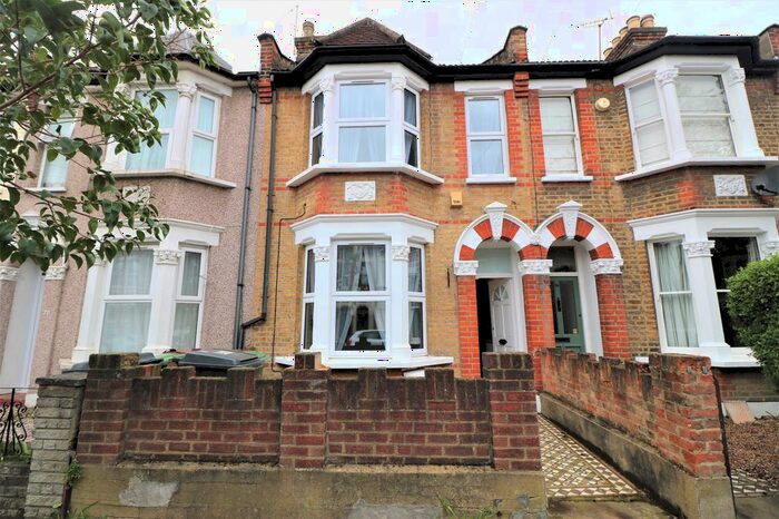 3 Bedroom Terraced House To Rent In Somerset Road, London, E17