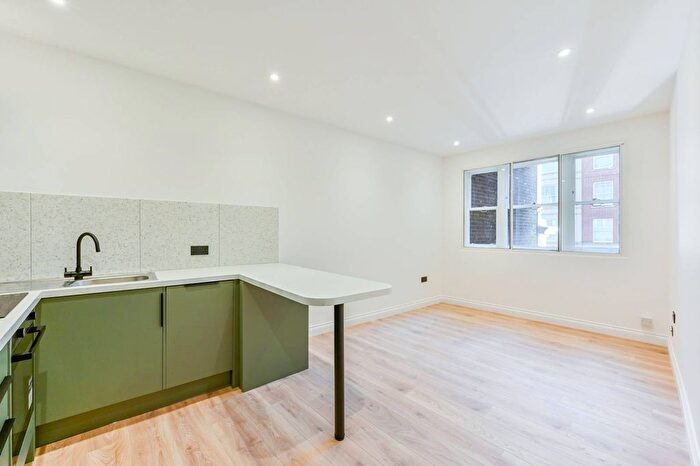 1 Bedroom Flat For Sale In Earls Court Road, Earls Court, London, SW5