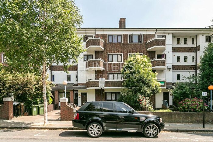 3 Bedroom Maisonette To Rent In Canonbury Street, London, N1