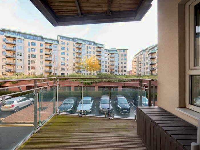 2 Bedroom Apartment To Rent In Portland Row, Edinburgh, EH6