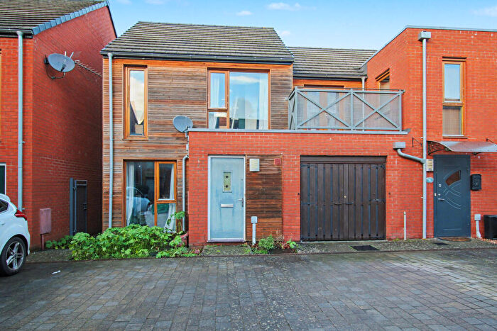 2 Bedroom Semi Detached House For Sale In Oberon Grove, Street, BA16