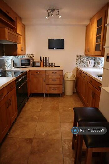 1 Bedroom Flat To Rent In Limehouse, London, E14