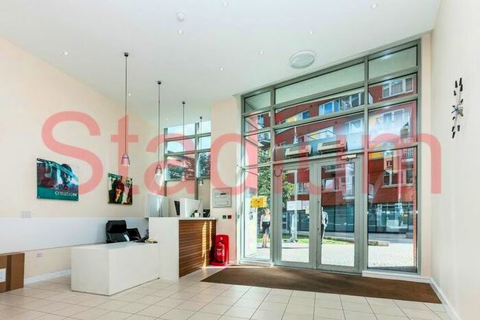 2 Bedroom Flat To Rent In Carronade Court, Vizion, - Energy Rating B, N7