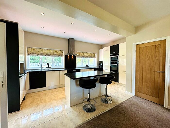 4 Bedroom Detached House For Sale In Templar Close, Whitley, Goole, DN14