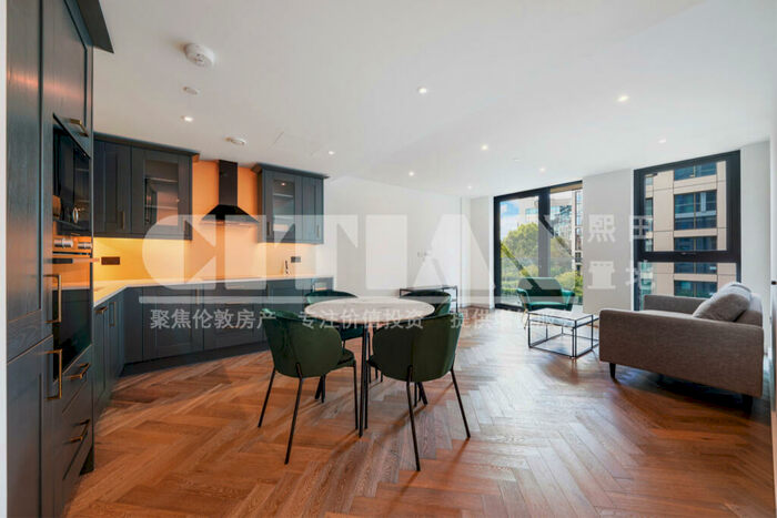 2 Bedroom Flat To Rent In Flat Merino Gardens, London, E1W