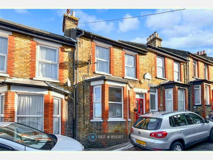 2 Bedroom Terraced House To Rent In Olive Grove, Ramsgate, CT11