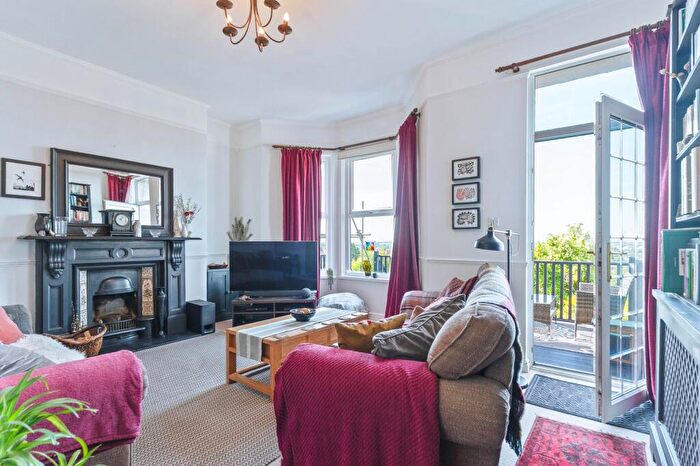 5 Bedroom Terraced House For Sale In Brynderwen Road, Newport, NP19