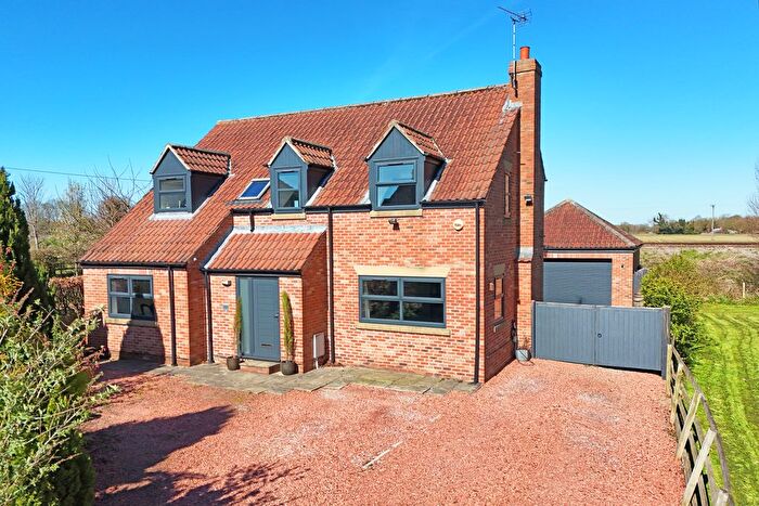 4 Bedroom Detached House For Sale In Crooked Lane, Kirk Hammerton, YO26