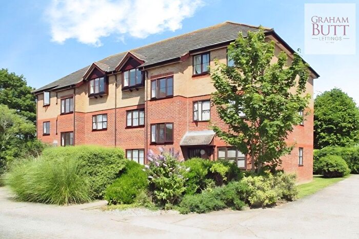 2 Bedroom Flat To Rent In Dorking Court, Copper Hall Close, Rustington, West Sussex, BN16