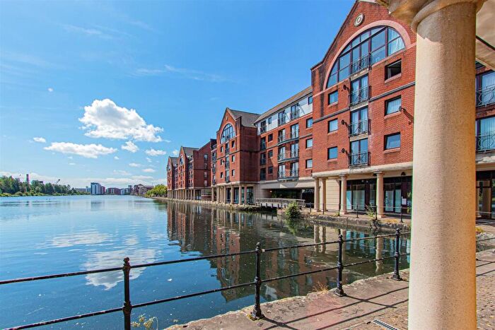 1 Bedroom Apartment To Rent In Schooner Way, Cardiff Bay, CF10