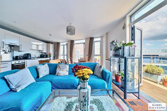 3 Bedroom Apartment For Sale In Hatton Road, Wembley, HA0