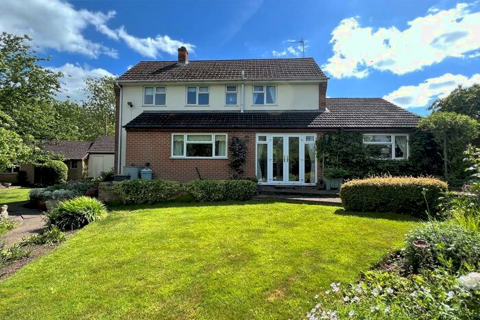 3 Bedroom Detached House For Sale In Old Dalby, Melton Mowbray, LE14