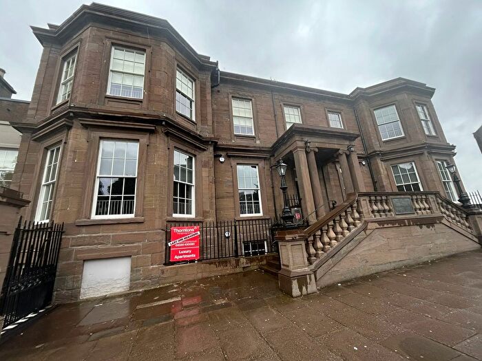 2 Bedroom Flat To Rent In Nethergate, Dundee, DD1
